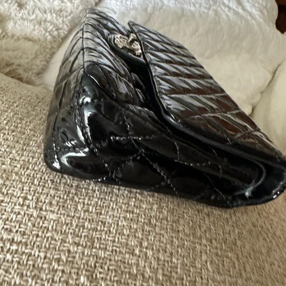 Chanel Classic Small Double Flap Bag - Picture 3 of 11